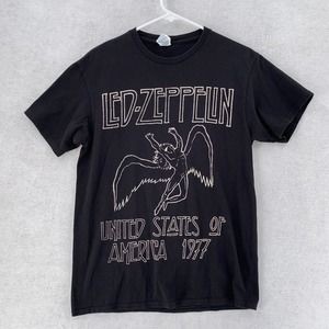 Led-Zeppelin T-SHIRT Mens Size MEDIUM Rock Band "United States of America 1977"‎